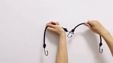 10 Pcs Heavy Duty Tarp Clips with Bungee Cord Hooks, 40cm Bungee Strap with Hook Lock Grip Secure Clamps for Tent, Canopy, Awning & Camping Gear (Black)