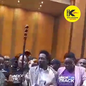 WATCH: Supporters of Isaac Ssemakadde are eagerly awaiting the announcement of the new Uganda Lawsociety president. #KFMNews VIDEO: Ruth Anderah | 933 KFM