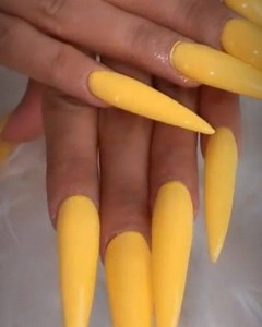 ☀🌻Bardi Nails ☀🌻 Nails by @liz_pronails Stream Please Me 💋 #cardib #nails #lizpronails #la #pleaseme | Galorepostz