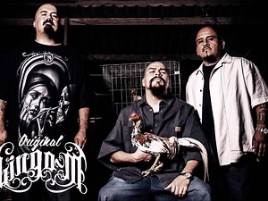 CAMINANDO POR LAS CALLES.... | Lingo m