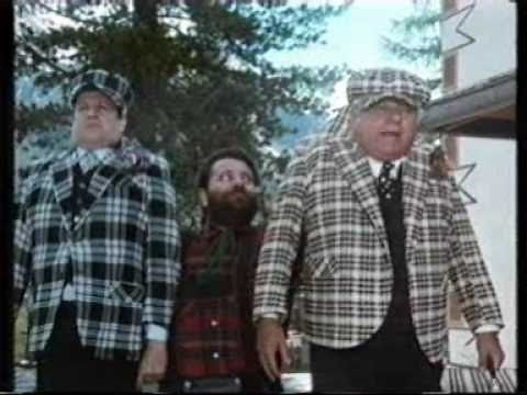 LE COMICHE (1990) Con Pozzetto/Villaggio - Trailer Cinematografico