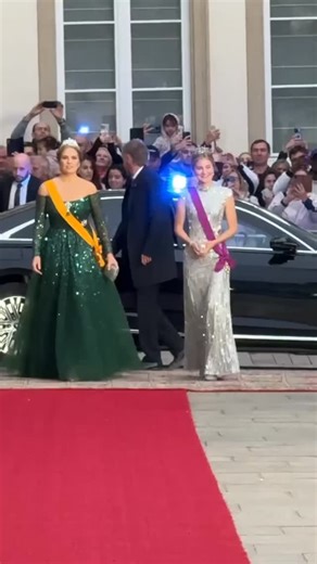 Accession to the throne of Grand Duke Guillaume of Luxembourg. Gala dinner at the Grand Ducal Palace in Luxembourg on October 3, 2025#macron #royals #luxembourg #kingofbelgium #kingofnetherlands @emmanuelmacron @belgianroyalfamily @theprincessesroyals | KCS Presse