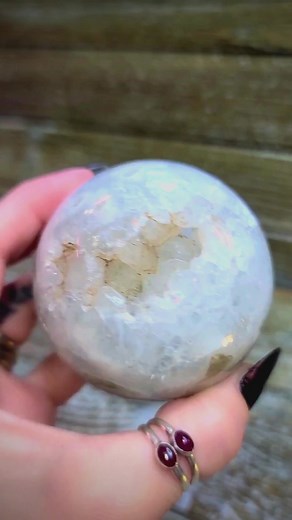 What is moss agate good for? According to legend, moss agate promotes serenity and emotional equilibrium. When masculine and feminine energies become too severe, moss agate is the ideal stone for the person who is experiencing overwhelming anger or excessively nurturing feelings. #crystals #crystalhealing #healingcrystals #crystal #crystalcollection #quartz #minerals #crystalenergy #ilovecrystals #metaphysical #crystalstones #mossagate #crystalsphere #crystaldecor #mossagatesphere | Messy Awaken