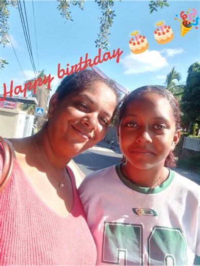 @𝐍𝐚𝐧𝐚𝐚_ꨄ🙈. Happy birthday 🎂 ma princesse d'amour #happybirthday