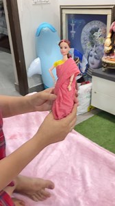 Parisha ke kaam dekh Lo itne raat ko kapde banwa rahe hai doll ke #trendingreels #reelsinstagram #pariranisuit #momlife #trending @cute.parisha | Ra.ni259