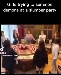 Girls trying to summon demons at a slumber party - iFunny