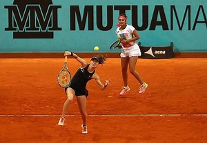 French Open doubles: Sania Mirza and Martina Hingis get easy draw