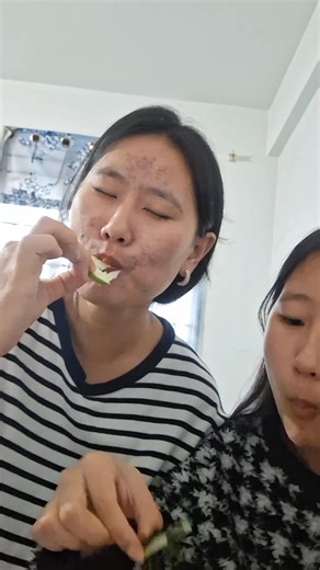 EATING VOLG .. #eatingshow #WaiWai #lemon #FUN #enjoy | Wichamlu Nring