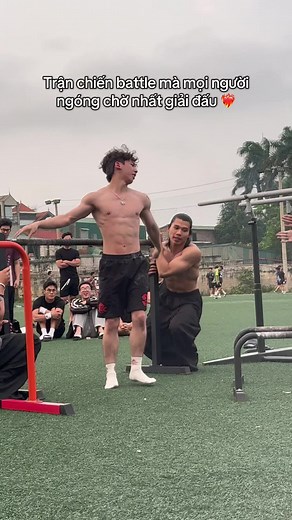 Trận Chiến Calisthenics Đáng Chờ Đợi Giữa Tuấn ACE và Hoàng Tử Mưa