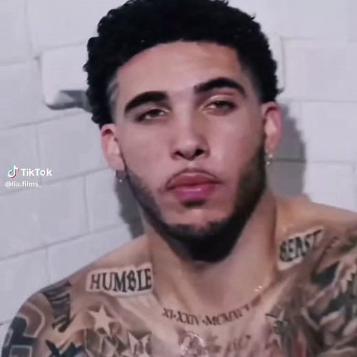 fake body! #liangeloball #geloball #ballinthefamily #geloballedit #liangeloballedit #fyp #lightskin #lameloball #lonzoball #lavarball #edit #videostar #liangeloballedits