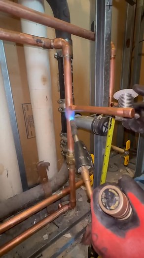 Another noisy shower #symbolic #invoice | Hydro NYC