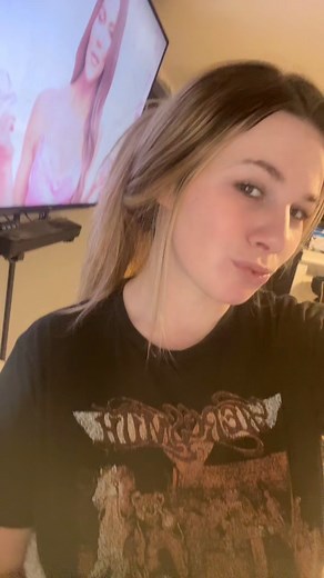 The obsession with my hair is unreal😂🥰 Morgan Scott ‘s color matching skills are off the charts 🥰 Peep the Lisa Frank Claw Clip😍😍😍 | Jasmine Oliver