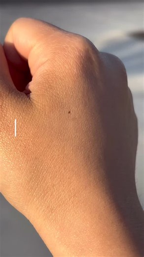 @maxinealbaa on Instagram: "#CeraVePartner My go-to hand care duo: @CeraVe’s Moisturizing Cream + Healing Ointment #CeraVersity"