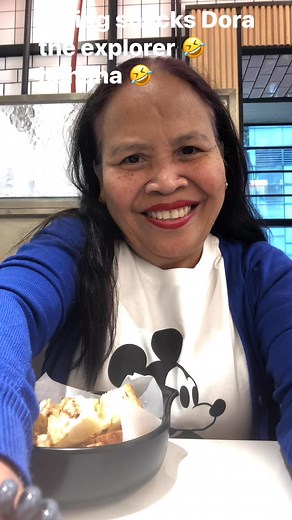 Eating snacks Dora the explorer hahaha 🤣 😂 | Tess Marweles