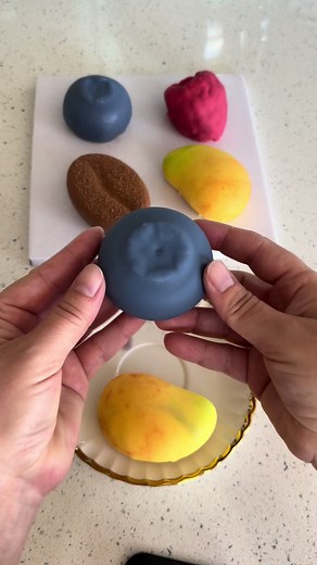 Blueberry Crispy Shell with Silky Blueberry Center