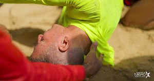 ¡Comprometidos con la seguridad de todos! 🛟 La Compañía de Turismo estuvo presente en el entrenamiento de rescate realizado por los salvavidas que operan en la playa de Condado, abarcando desde el Hotel La Concha Renaissance San Juan Resort (La Concha Resort) hasta el Hotel San Juan Marriott Resort and Stellaris Casino Este entrenamiento es parte de un esfuerzo continuo en el que se mantiene una responsabilidad en las medidas de prevención y vigilancia activa sobre la seguridad en nuestras play