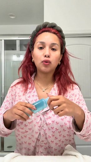 Love me and my randomnessss✨💫💕 #mom #grwm #OOTD #outfitideas | Lilyfresaa