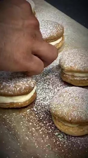 1.1K views | Almost everything home made!! Thank you for your support!!! Rusco & Brusco Tigelleria Osteria #weekendvibes #woodovenpizza #weareopen | Rusco & Brusco Tigelleria Osteria | Facebook