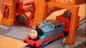 Thomas & Friends TrackMaster Risky Rails Bridge Drop