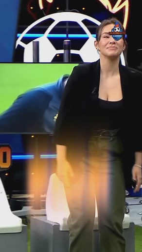 919K views · 51K reactions | 樂gbeng ¿Qué significa ‘Fuck off’? ¿Y ‘Fuck you’? ️ Andy Povedano (@conquerlanguages), profesora de inglés, lo explica al detalle en @elchiringuitotv. | El Chiringuito TV | Facebook