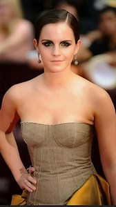 Emma Watson 🌹😍🌹 https://celebritycaster.com/measurements-height-weight-net-worth/ #biography #emmawatson #movies #herrypotter #hollywood #foryouシ #trends2024 #lifestyle #womanpower #love #celebritycaster #reelschallenge #smilechallenge #beautychallenge #foryoupageシ #foryoupageシforyou #foryoupagereels #foryourpage #foryoupageviralシ゚ #loveyourself | Celebrity Caster