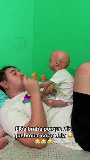 Elis e Eloa pintando roupa: passo a passo fácil