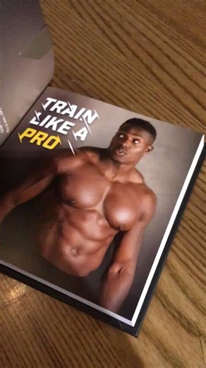 It's finally here!! My Unique "GET EXPLOSIVE" 10 week training and nutrition plan with The Gymbook Pocket sized hard back book which doubles up as a training diary. 40 intense sessions with the goal of making you more dynamic and explosive! This plan will change your generic thoughts on how to train, challenge you and push your boundaries! Train like a pro!! Available worldwide 🌎 💯 | Harry Aikines-Aryeetey