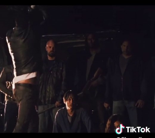 Glenn Death Scene: The Walking Dead Collection