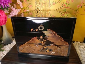 Vintage Japanese Tansu Chest, Black Lacquer Bird & Wave Design, 1960s Storage - Etsy Canada