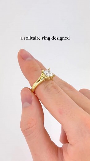 A solitaire engagement ring designed with a unique twist! ✨ #engagementring | Anjays Designs
