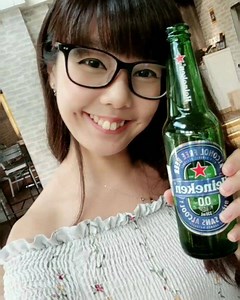So I tried out Heineken 0.0 (zero alcohol beer) recently! Apparently only 65 calories too! But yes, there is a slight beer taste but isn't very strong 🍺🍻 #heineken00 #zeroalcoholbeer #clozette | Mitsueki's Blog