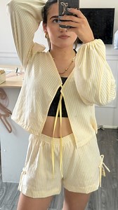 26K views · 795 reactions | aaaaamo! Mi nuevo conjunto✨ Esta es la PT1. Tela algodón de @telasbarato 懶PATRONES GRATIS de @sparrow_refashion vayan a seguirla!!Te dejo el link para llegar a los patrones en mis historias destacadas llamada patrones gratis (la última historia).Me falta la parte del short✨#diy #costura #confeccion #costuraparaprincipiantes #handmade #sewing | Becky Valenzuela | Facebook