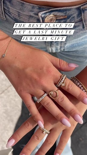 3.8K views · 16 reactions | Whether it’s engagement rings, fine jewelry, men’s jewelry, or more— we’ve got you covered! Simply filter by ‘fastest shipping’ + your desired ship date and you’re good to go  #fastshipping #fastestshipping #jamesallenrings | James Allen Rings | Facebook