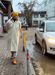 Stay Dry! Tips to Avoid Getting Splashed by Puddles! | Street Belle Fashion