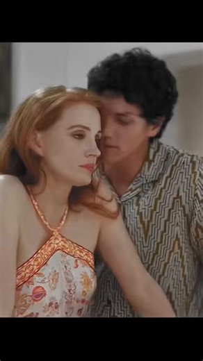 A wealthy 50 year old woman takes in a 20 year old boy so that he can act as his boyfriend and they will have an affair together But things didn’t go as planned when the boy got tired of the relationship 🤯🎥