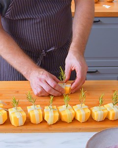 15K views · 39 reactions | Get into the holiday spirit with this salt-crust turkey served with potato presents sitting under a broccoli tree! 朗  RECIPE: https://bit.ly/4eBbK5w #scrumdiddlyumptious #turkey #christmas #christmasdinner #foodart | Scrumdiddlyumptious | Facebook