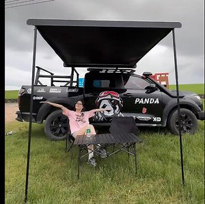 [Hot Item] Retractable Truck Camper Van Awning with Crank Camping Caravan RV Awning