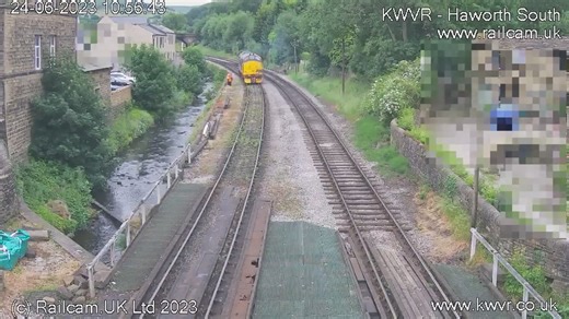 S.R. P. S. Diesel Group On Tour SRPS Diesels (Official Group)'s #Class37 37403 'Isle of Mull' coming off shed at #Haworth to get it's The Keighley and Worth Valley Railway (official) Diesel Gala duties underway on Day 2! Remember to tag us in those photos and screen shots! ℹ️ https://kwvr.co.uk/events/dieselgala/ #kwvr #KWVRDieselGala Bo'ness TMD-Home of The SRPS Diesel Group | Railcam | Facebook