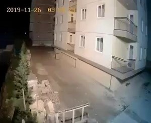 14K views · 205 reactions | Tirana en Albanie suite au tremblement de terre de Fort Magnitude 6.4 | Flash Ouragans Météo Antilles | Facebook