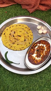 4.8K views · 25 reactions | Rajasthani Lahsun Ki Sabji Aur Khova Roti Kaise Banaye | Village Cooking Show | Facebook