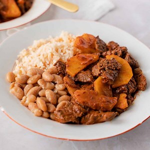 Carne con Papas (Beef and Potatoes) | Mexican Main Dishes