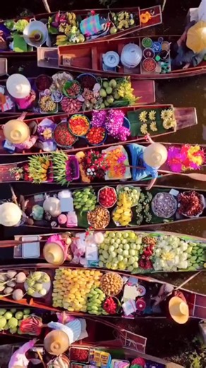 Damnoen Saduak Floating Market, Thailand 🇹🇭 . . . . . 📍 Bangkok, Thailand🇹🇭 #thailand #travel #bangkok #floatingmarket | Bangkok.Heaven