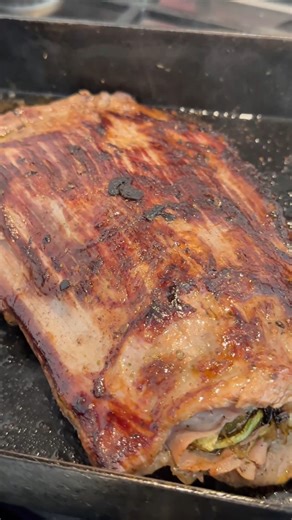 Mirate este Bife de Vacío relleno de Papas Fritas hecho en La Planchetta! 🥩🍟✨ A @federoyo_cocina le quedó espectacular. ❤️👨‍🍳 Y todo en La Planchetta! ¿Qué estás esperando para tener la tuya? 😍🔥🍽️ | La Planchetta