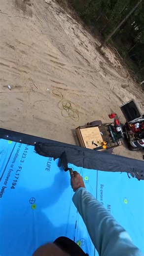 Florida code #roofing #working #roofer #florida #florida #work #const...#kitchenessentials #localbusiness #homedecor #utilitiesincluded #apartmentforrent #smallbusiness #renewableenergy | Sherwod