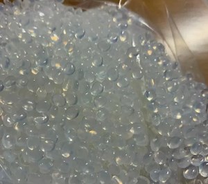 [Hot Item] Hot Melt Glue Sticks and EPE Granules with Environmental Protection Material Elite