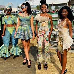 84K views · 741 reactions | More fashion at the Dundee July.  Endumeni Horse-Racing Track, Dundee. Dundee July | KwaZulu-Natal Department of Sport, Arts and Culture #SportArtsandCulture #OfficialDundeeJuly #AfricanJewel #GagasiFM | Gagasi FM | Facebook