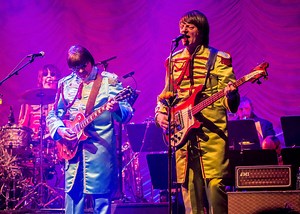 Hommage aux Beatles à Caen : l'ultime tournée des Rabeats au Zénith en 2024