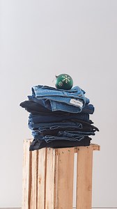 Aproveite nossos descontos acumulativos e ganhe R$50 OFF em todas as calças jeans. 🏷️Utilize o cupom MENOS50 e acerte em cheio no presente de natal! Corre pro site! Link na bio. | Invictus Tactical