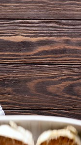 Roasting turkey breast is a simple way to make juicy turkey for Thanksgiving, or any meal!🧄😍 Comment RECIPE and I’ll send it to you RN!! | The Cookie Rookie