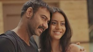 Mashxur Hind Aktyorlarining Qizlari Otalariga Qanchalik O'xshash ??? | Erkinjon Yoqubov | Facebook